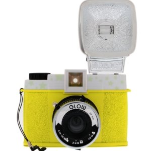 Diana F+ Glow