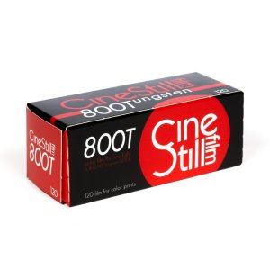 CineStill 800T 120мм Tungsten Xpro Кольорова плівка з ISO 800 C-41