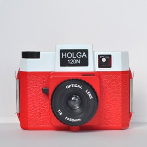 Holga 120 N (Red & White)