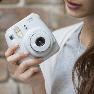 Fujifilm Instax Mini 9 Smoky White (белый)