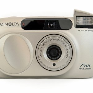 Minolta Riva Zoom 75 W