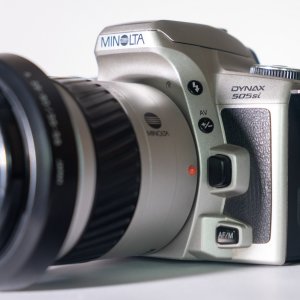 Minolta Dynax 505si / Maxxum HTsi 28-70 AF 35мм