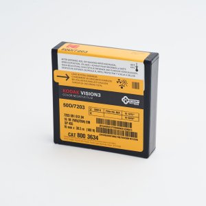Kodak VISION3 50D 16mm кольорова плівка #7203 Купити 16мм плівку для кінозйомки