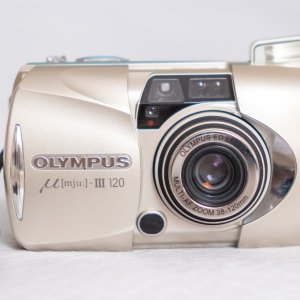 Olympus 35mm µ[mju:]-III 120 