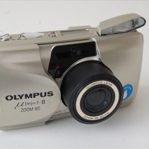 Olympus 35mm µ[mju:]-II 80
