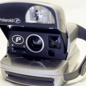 Polaroid P 600 gray