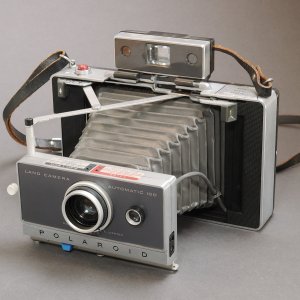 Polaroid Land 100