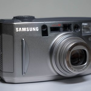 Samsung Vega 170
