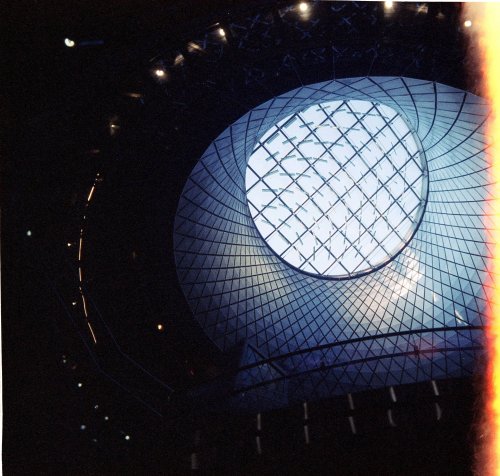Reto-ultra-wide KODAK VISION3 500T