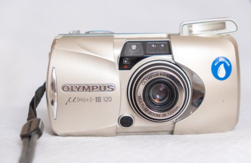 Olympus 35mm µ[mju:]-III 120 