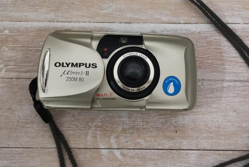 Olympus 35mm µ[mju:]-III 80