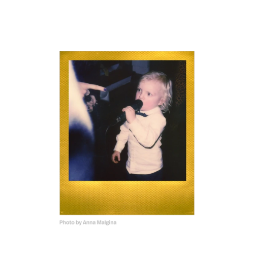 Polaroid i-Type цветная пленка - золотая/серебряная рамка 16 фото