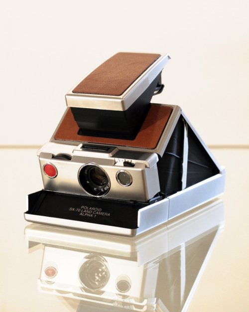 Polaroid SX-70 Alpha 1 Land Camera